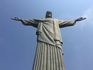 Miniatura: Polski akcent w symbolu Rio de Janeiro....