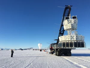 Miniatura: Anomalie pod Antarktydą. "Dotąd nie...