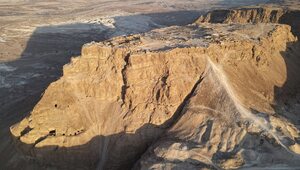 Miniatura: Oblężenie Masady. Zbiorowe samobójstwo...