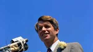 Miniatura: Robert Kennedy. Niespełnione nadzieje i...