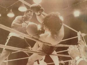 Miniatura: "Smokin’ Joe". Historia pierwszego...