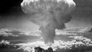 Miniatura: Hiroszima i Nagasaki – czy bomby atomowe...
