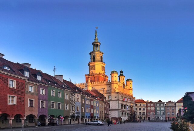 Jak mówi legenda, skąd wzięły się koziołki na poznańskiej wieży ratusza?