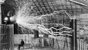 Miniatura: Nikola Tesla. Hazard, fizyka i wojna o...