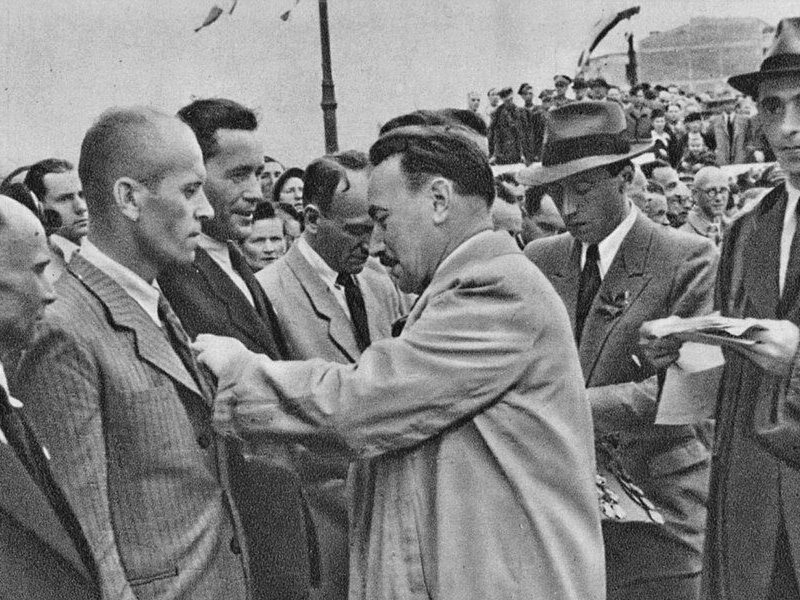 Portret zdrady Bolesława Bieruta