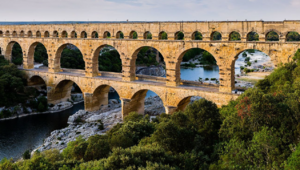 Dlaczego akwedukty stoją do dzisiaj? Tajemnica trwałości rzymskiego...