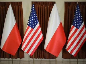 Miniatura: USA – fałszywy mesjasz Polaków od wielu lat