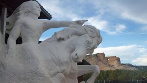 Korczak Ziółkowski, Szalony Koń i druga największa rzeźba na świecie