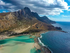 Miniatura: Niesamowita Kreta. "Po wielokroć Kazantzakis"