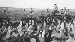 Miniatura: Mit niemieckiej denazyfikacji