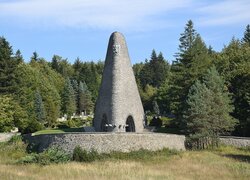 Miniatura: Marszałek Koniew w Dolinie Śmierci