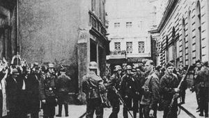Miniatura: Pożoga z Zachodu. Niemcy atakują z trzech...