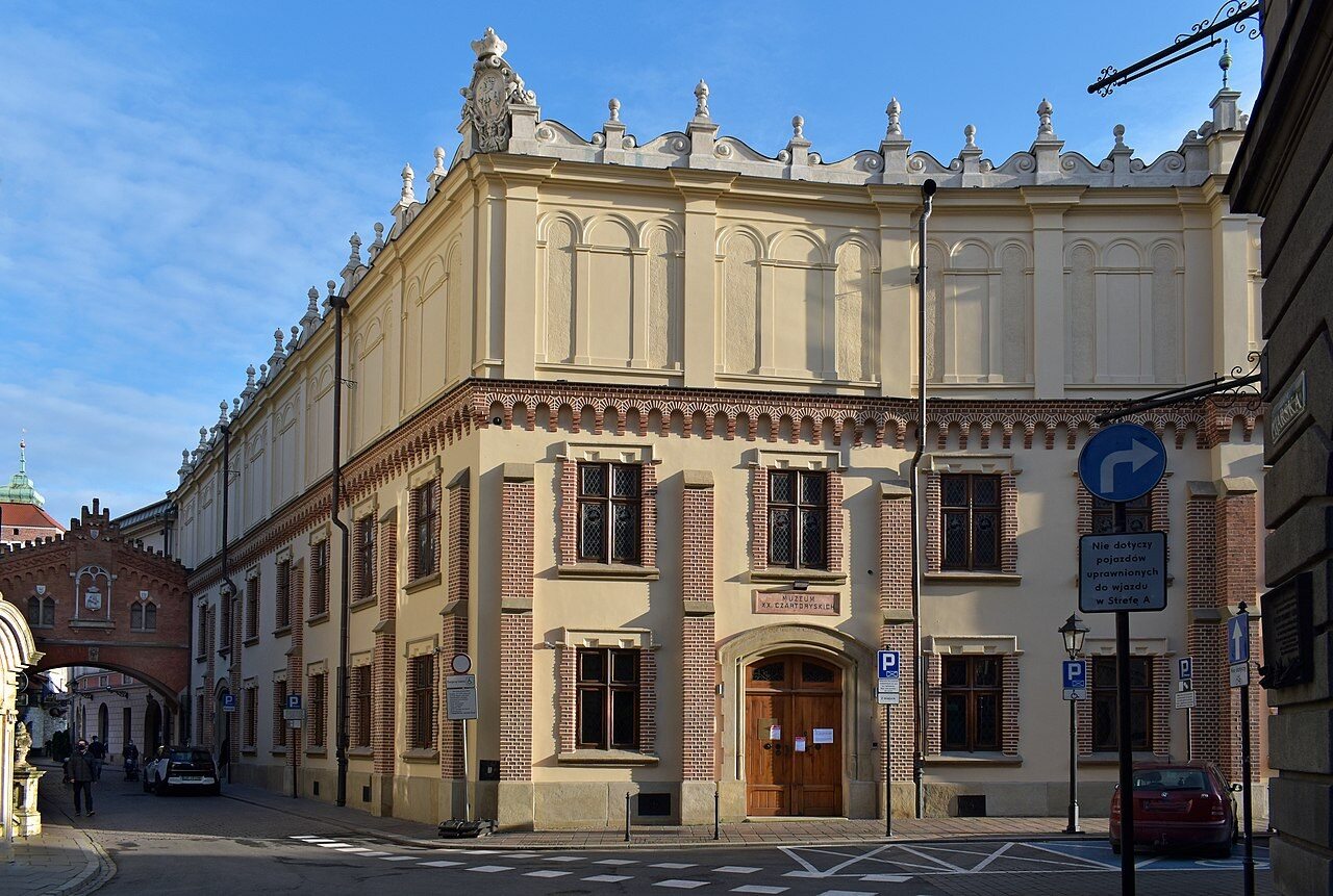 Muzeum Książąt Czartoryskich znajduje się w Warszawie.