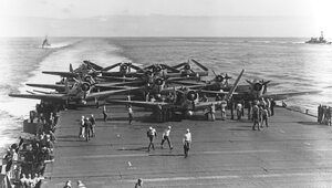Miniatura: Midway 1942. Starcie gigantów na środku...