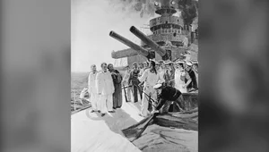 Miniatura: Polowanie na czerwony pancernik