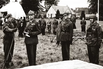 Jak nazywał się polski generał, który był jednym z dowódców w czasie operacji "Market Garden"?