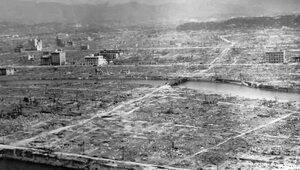 Miniatura: Hiroszima i Nagasaki. Dlaczego zrzucono...