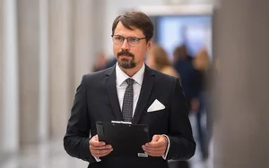 Miniatura: Konfederacja i PiS negocjują pakt senacki?...