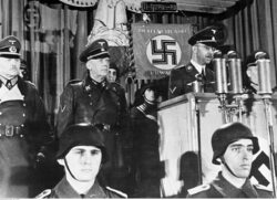 Miniatura: Obłąkana misja Himmlera