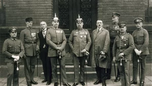 Miniatura: Spektakularna kompromitacja. Jakim cudem...