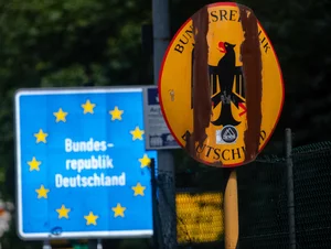 Miniatura: "Uchodźcy"? Nic nie widziałem!