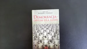 Miniatura: Fałsze demokracji i podstawowe prawo...