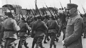 Miniatura: Pięć lat za obrazę Piłsudskiego. Ustawa o...