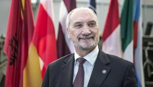 Miniatura: Stulecie Armii Hallera. Macierewicz: Pięść...