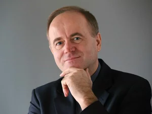 Miniatura: Kościół świętego spokoju. Wywiad z ks....